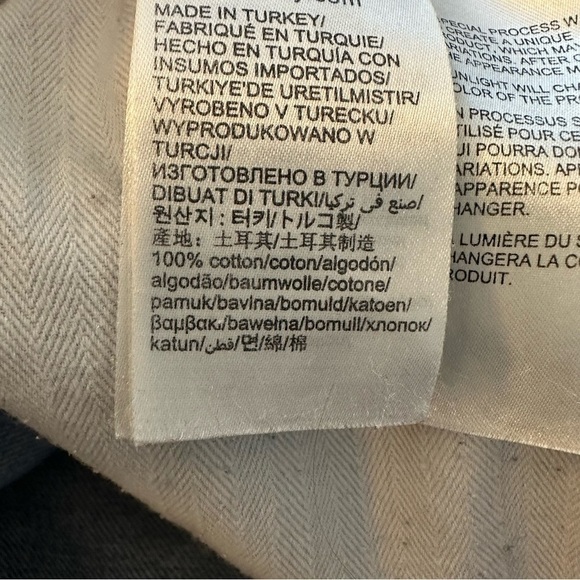 TOMMY Hilfiger-90’s Inspired Logo/Spell Out Back Tag Raw Hem Skirt (Size:26) - Picture 9 of 10